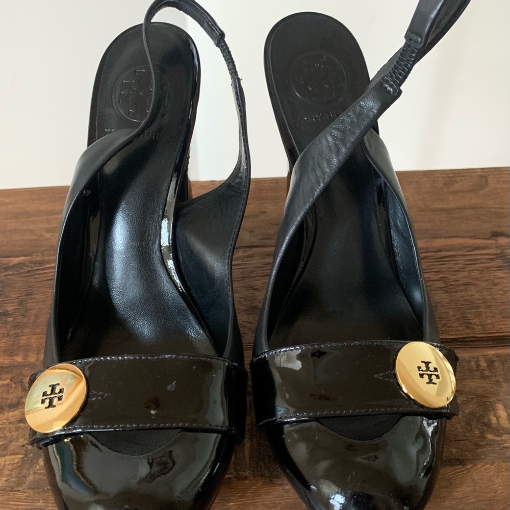 Tory Burch sling back in black patent leather
